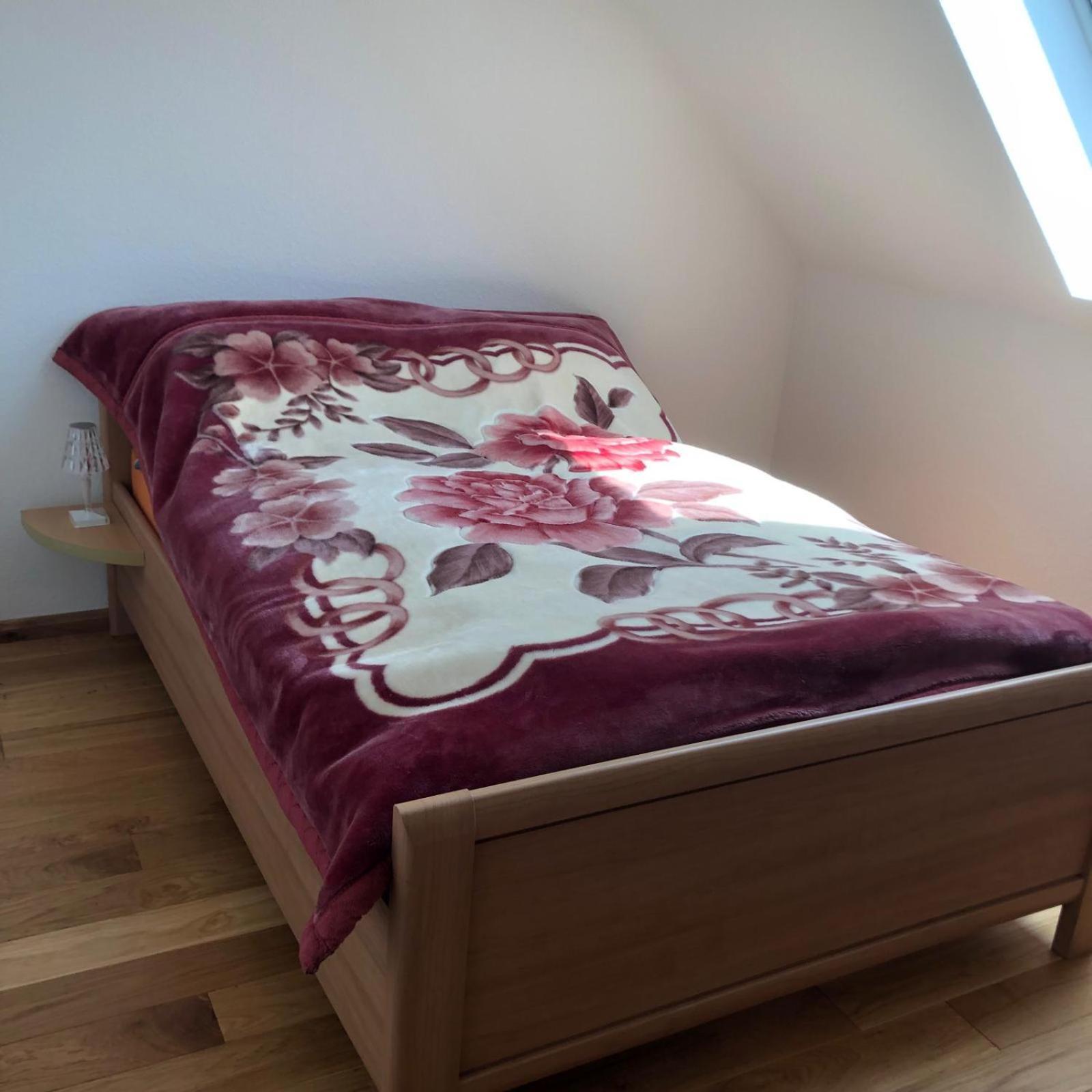 Neu Renovierte Wohnung In Alter Schule Hattgenstein Eksteriør bilde